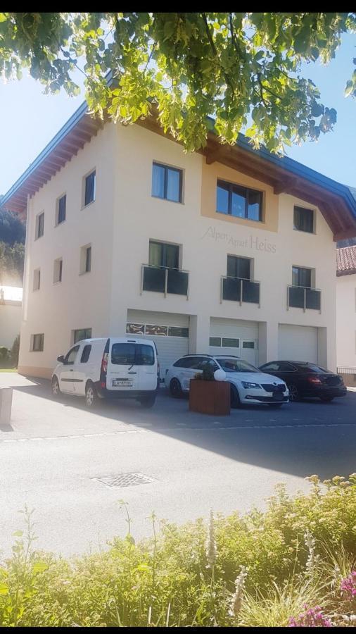 Alpen Apart Heiss Prutz Exterior photo