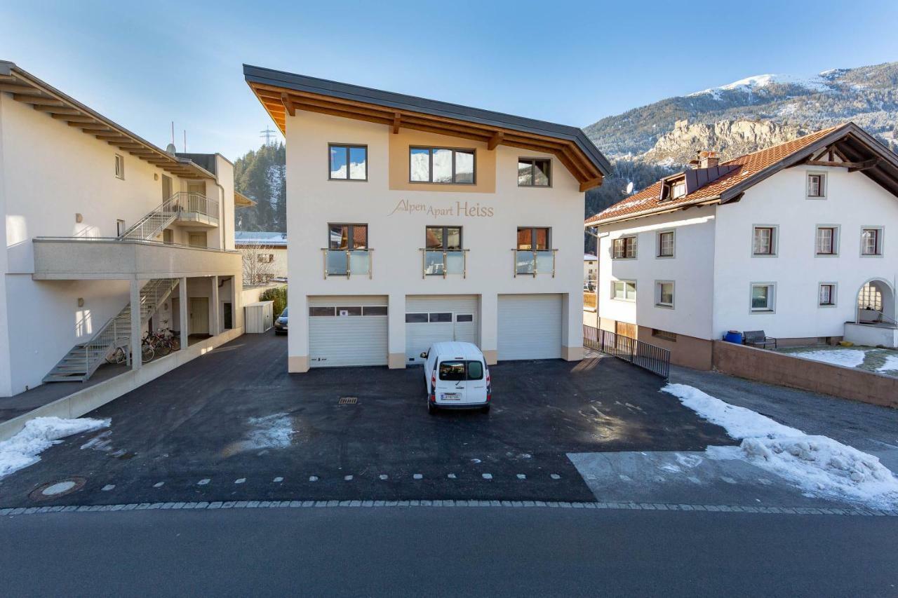 Alpen Apart Heiss Prutz Exterior photo